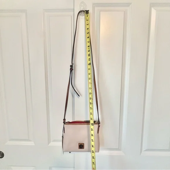 New! Dooney and Bourke Light Blush Pink Wexford Leather Rosie Crossbody Purse - Picture 11 of 16